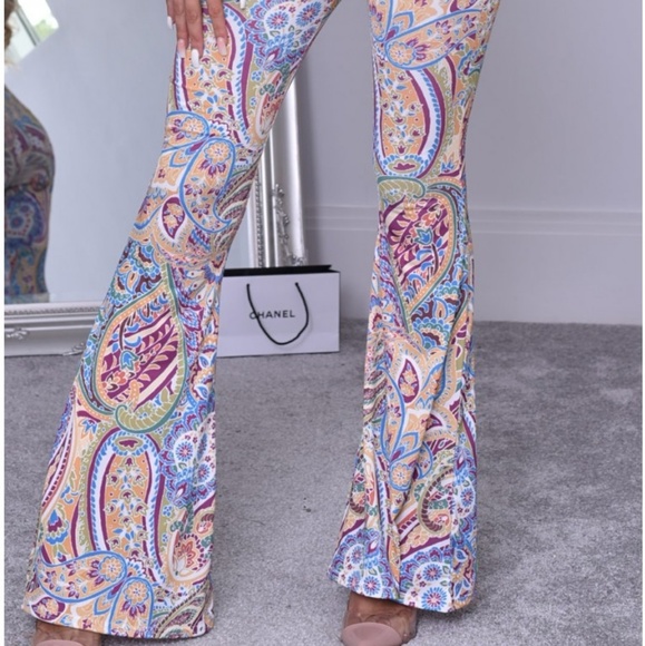 Nova flared paisley print pants - Picture 3 of 4